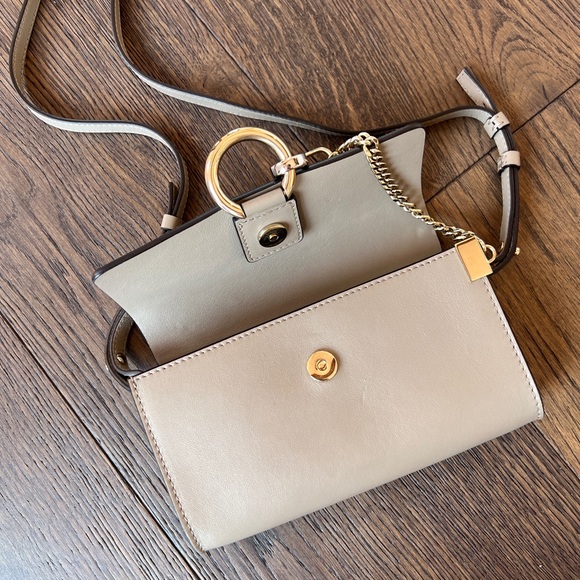 Chloe Faye Mini Chain Smooth Suede Shoulder Bag in Grey - Picture 7 of 10